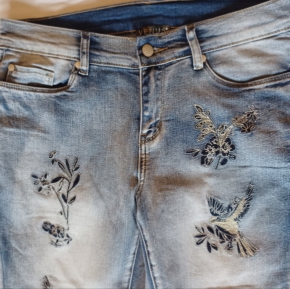 Venus Jean's bundle of two - Picture 4 of 9